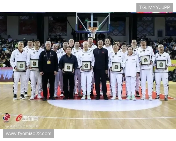 黄金一代再聚首 CBA足球元老队名宿传奇再现风云岁月